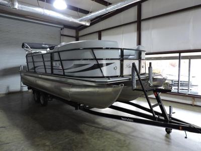 Bentley Pontoons 223 NAVIGATOR